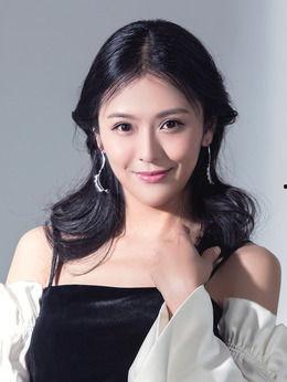 演员胡静个人资料简介,从影视新星到贤妻良母，她的蜕变之路