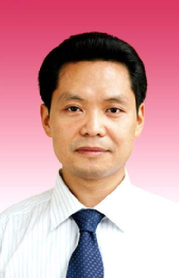 何修礼背景,从基层奋斗者到行业领军者的蜕变之路