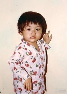 孙燕姿小时候照片,孙燕姿童年照片勾起回忆