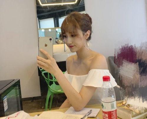 99热女主播喷水视频
